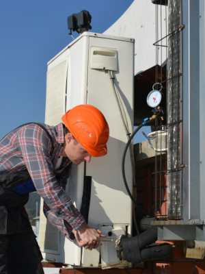 Benefits of Hiring Professional Air Conditioning Contractors